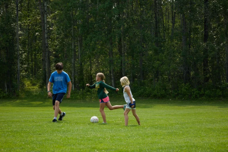 CBBC_S1_MFC_0320-scaled-1.webp
